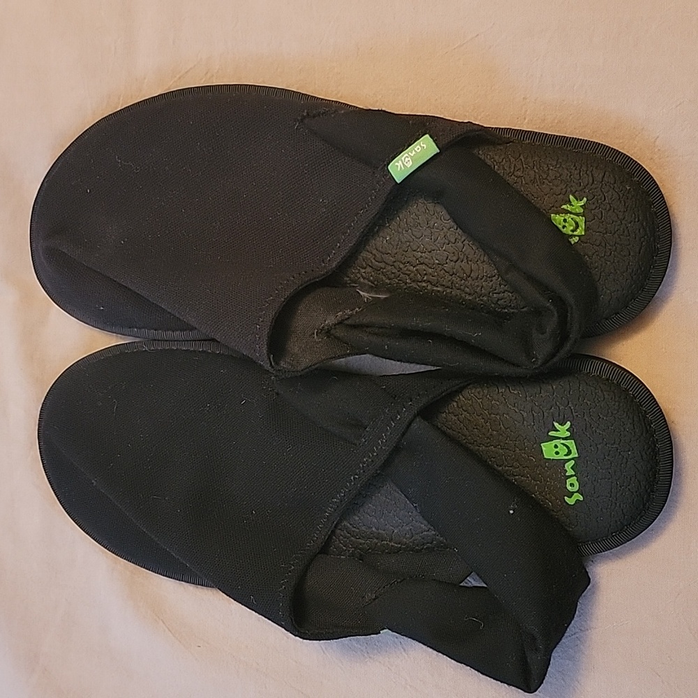 Sanuk